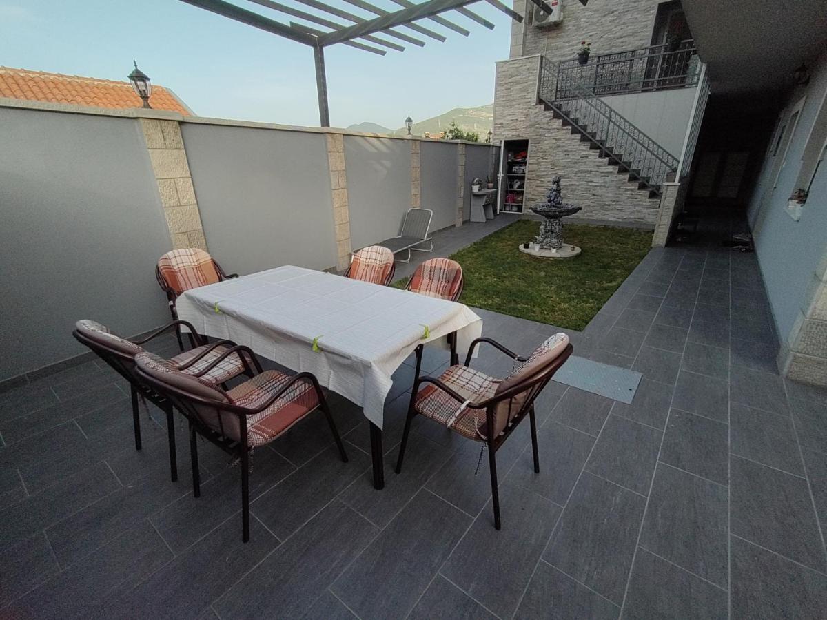 Apartman Magdalena Trebinje Buitenkant foto